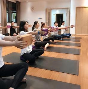 關(guān)愛(ài)職工健康——瑜伽初體驗(yàn)！