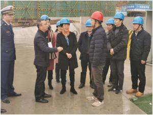 吳興區(qū)人大常委會(huì)黨組書記、主任吳旭一行調(diào)研市北32#地塊項(xiàng)目工程