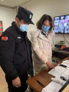 [ 戰(zhàn)“疫”中的房總?cè)耍ǘ——你的安康，我來守護